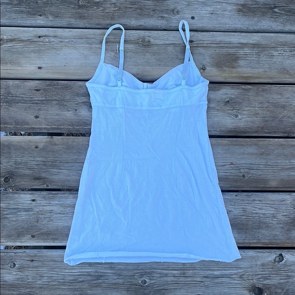 Aritzia Wilfred Tank Top Classic Design - Picture 5 of 5